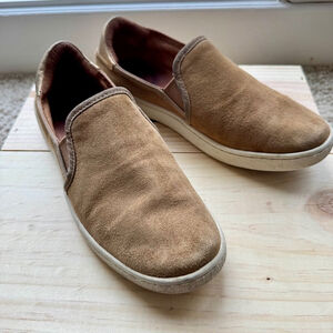 Women's UGG Cas Suede Sneakers Slip-On Shoes Size 8 Brown & Gold Leather